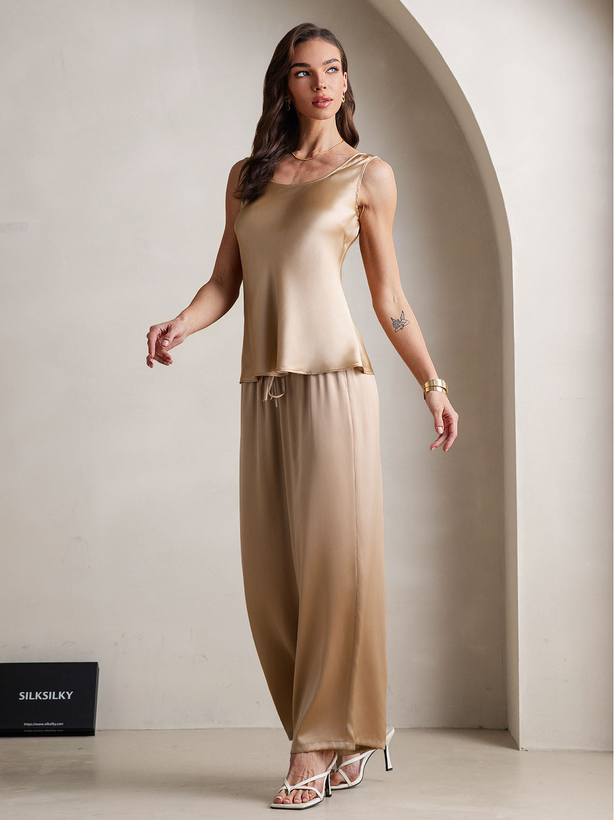 April | Refined Pyjama Set
