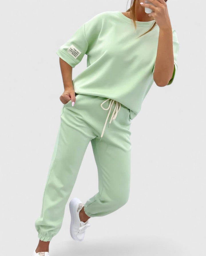 Stacey | Two-Piece Comodo Set