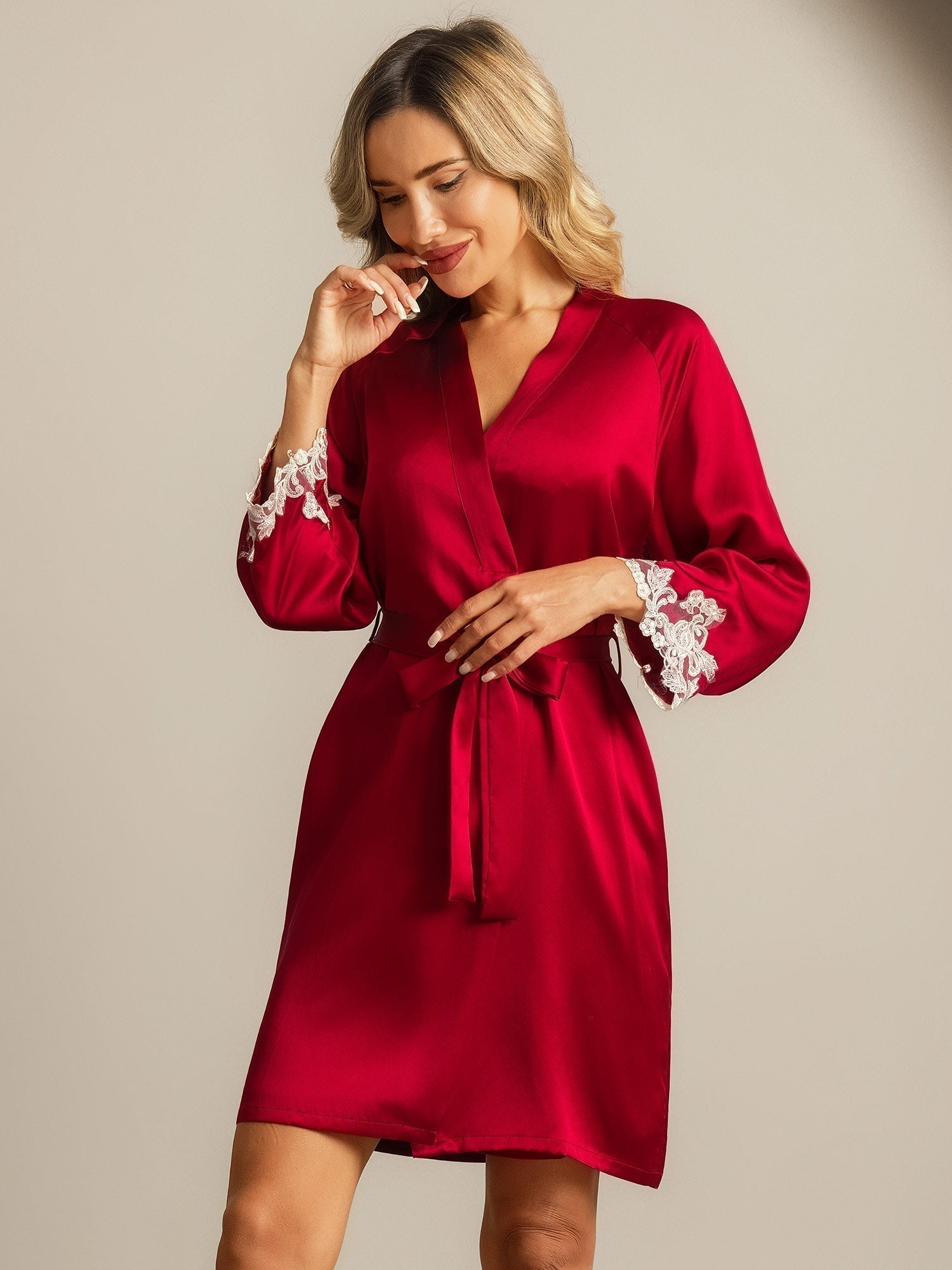 Della | Delicate Kimono Robe