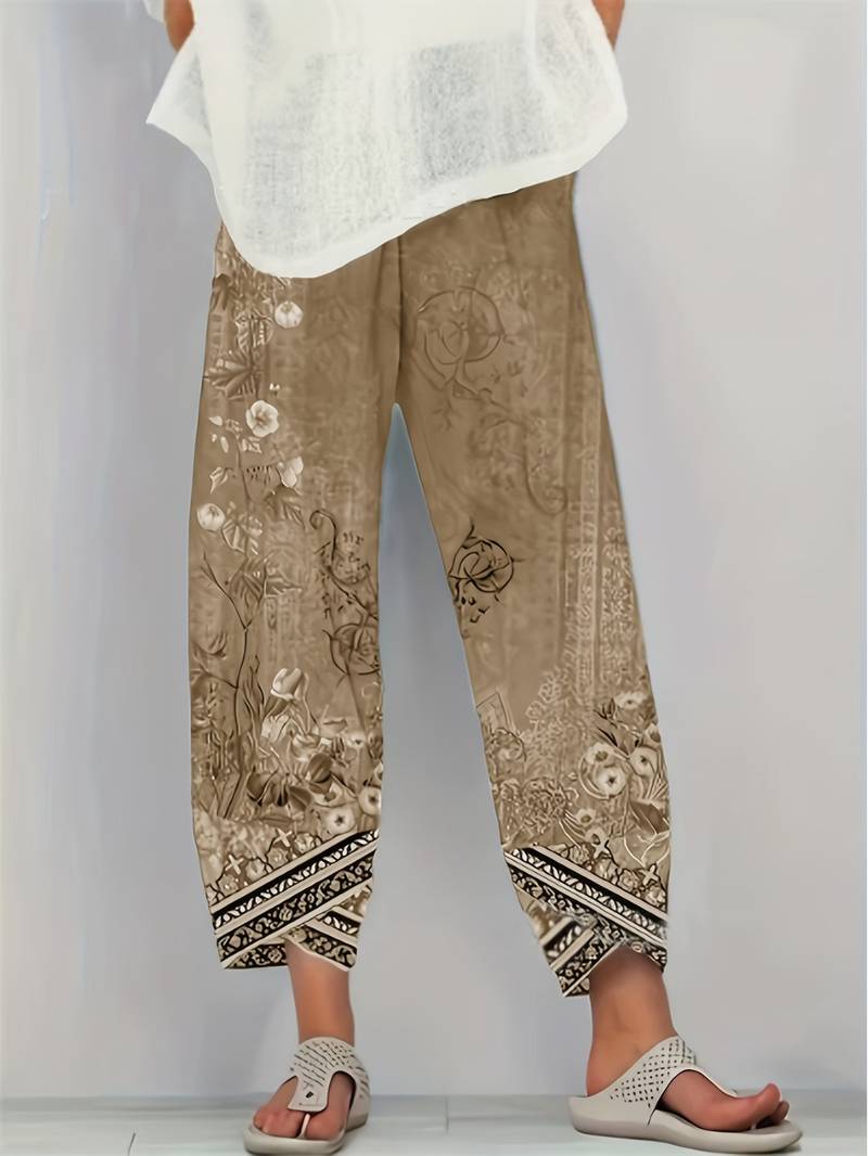 Gemma | Vintage Floral Capri Pant With Elastic Waist