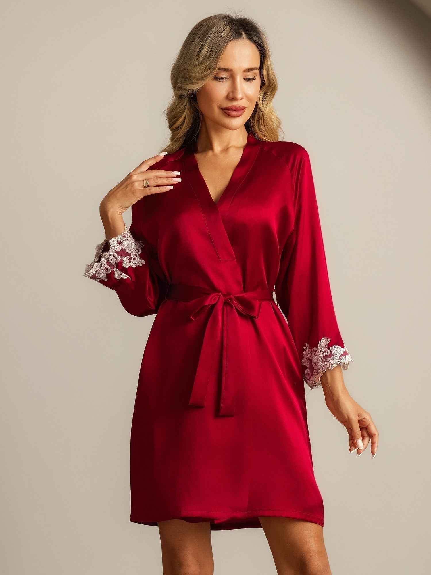Della | Delicate Kimono Robe