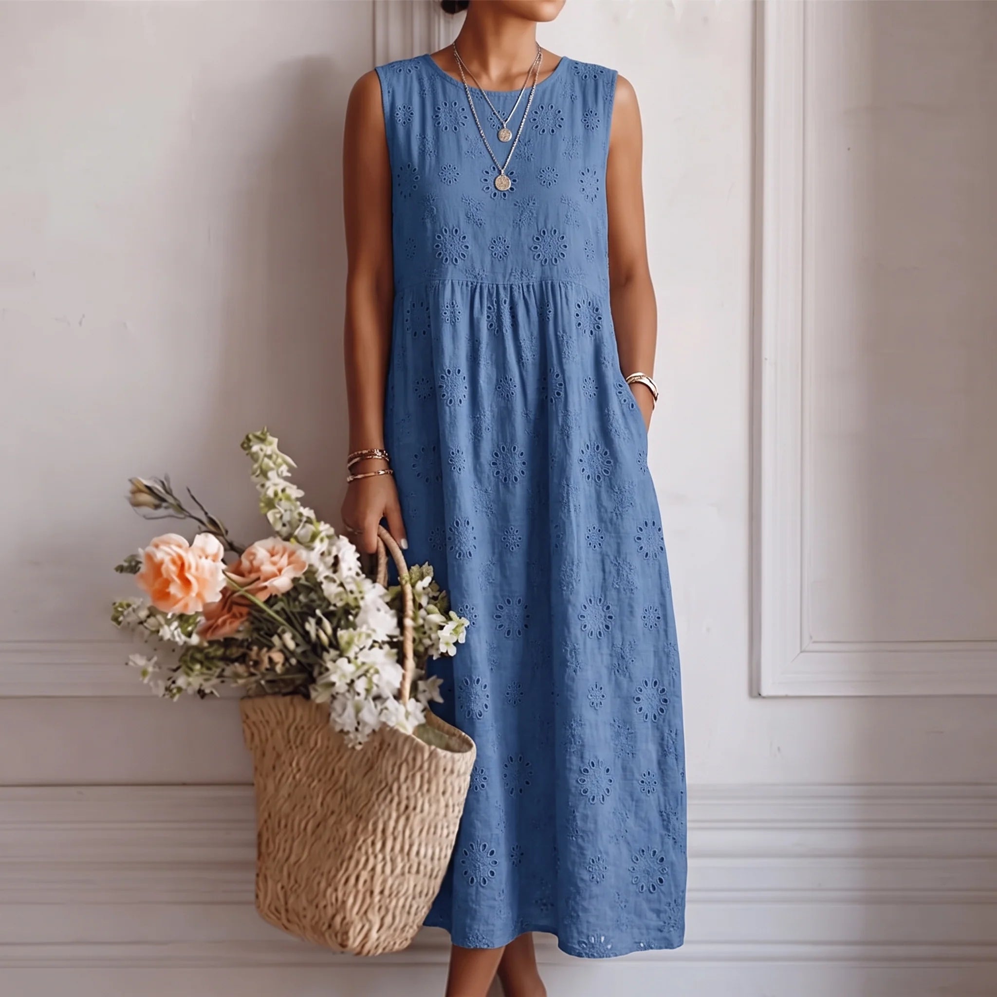 Alba™ | Flowing Elegance Midi Dress