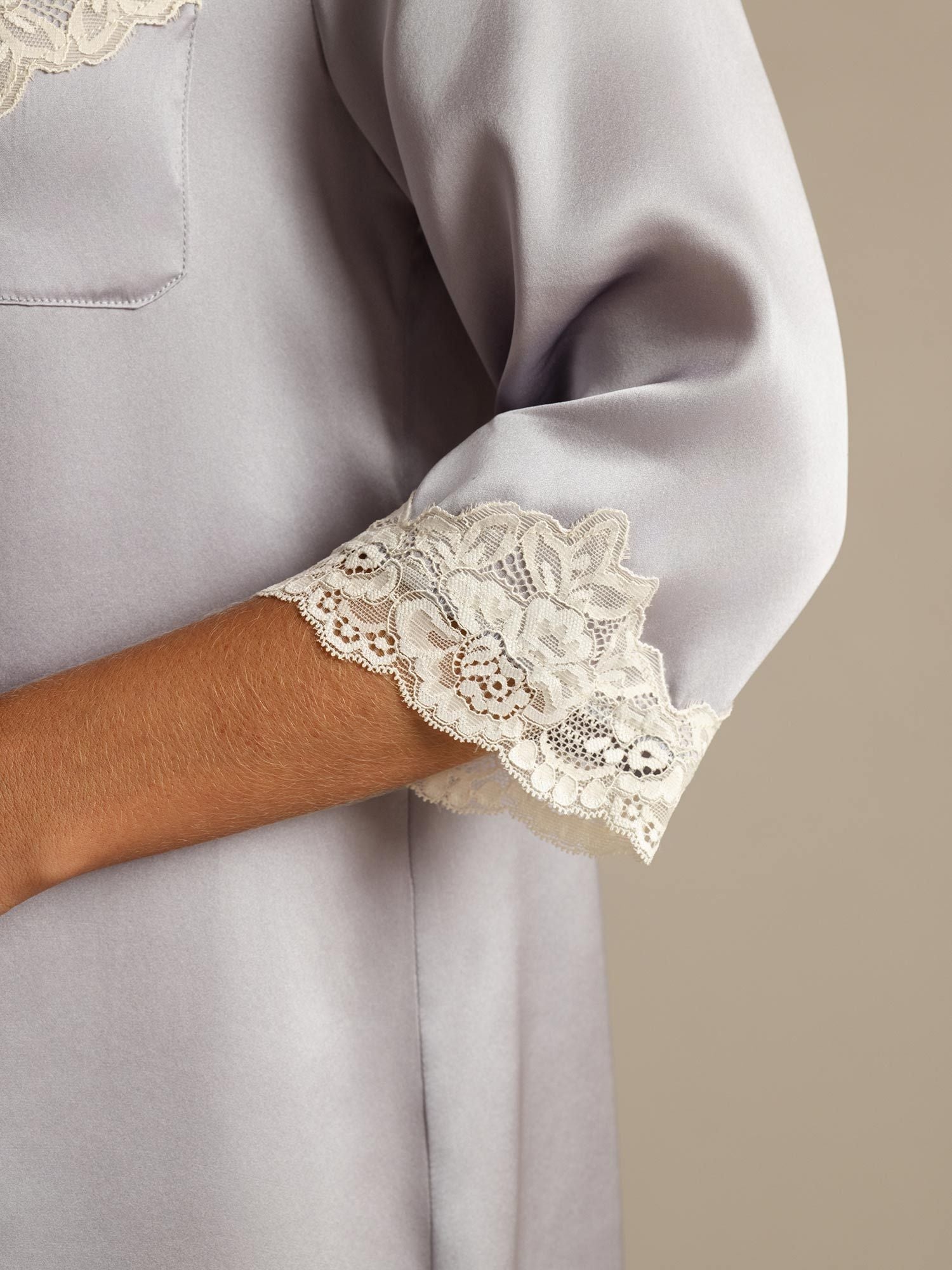 Lara | Chic Lace Trim Nightgown