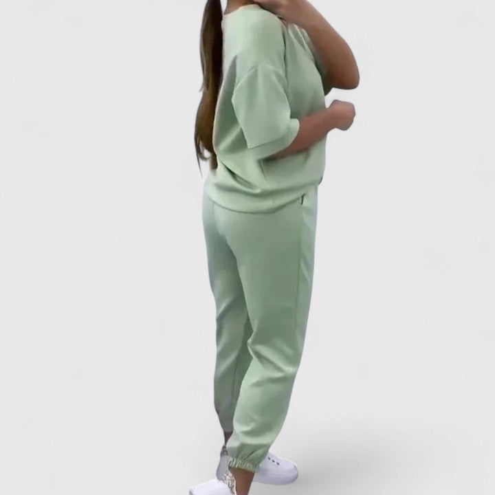 Stacey | Two-Piece Comodo Set