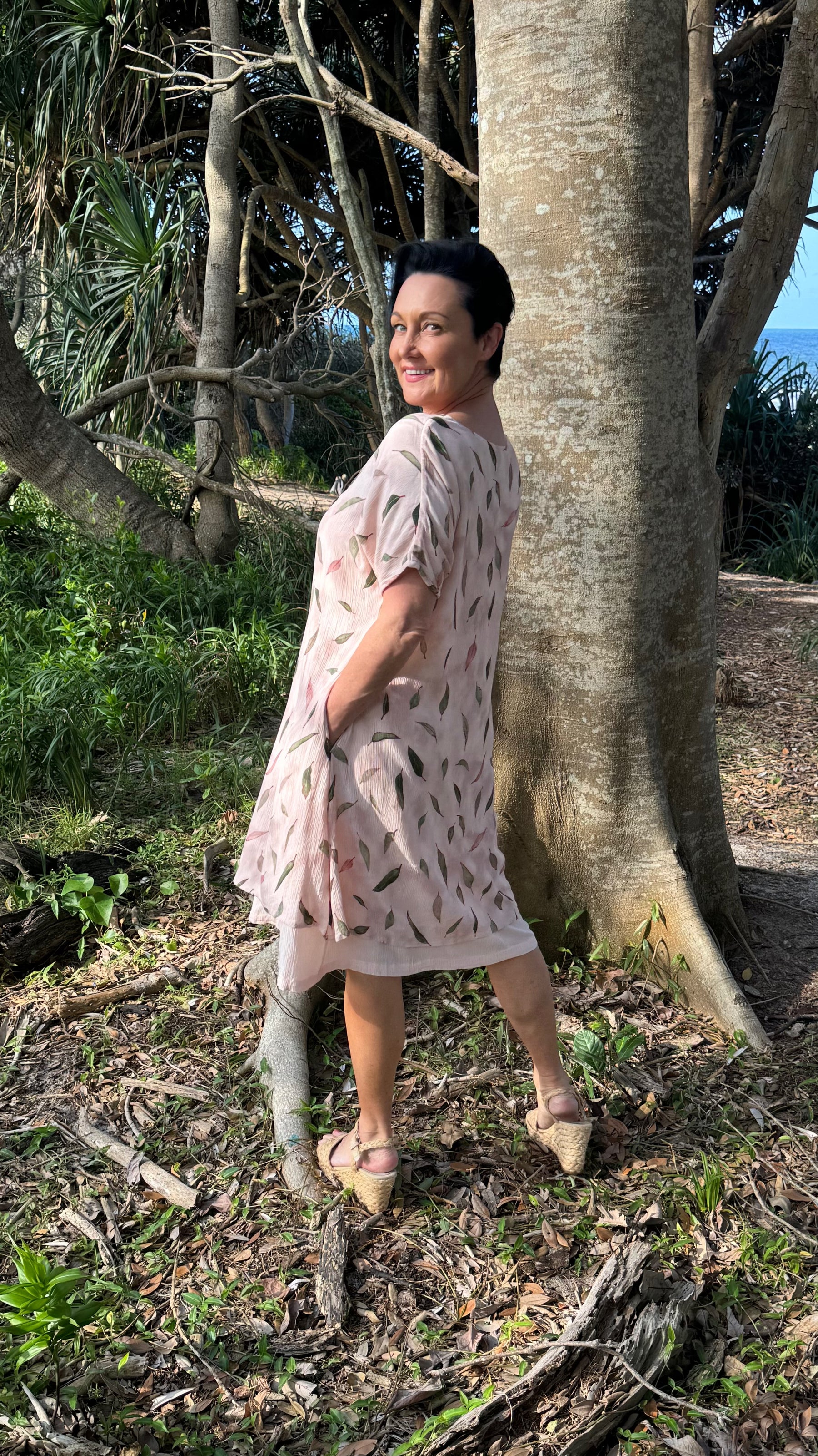 Diana | Penelope Flowy Midi Dress