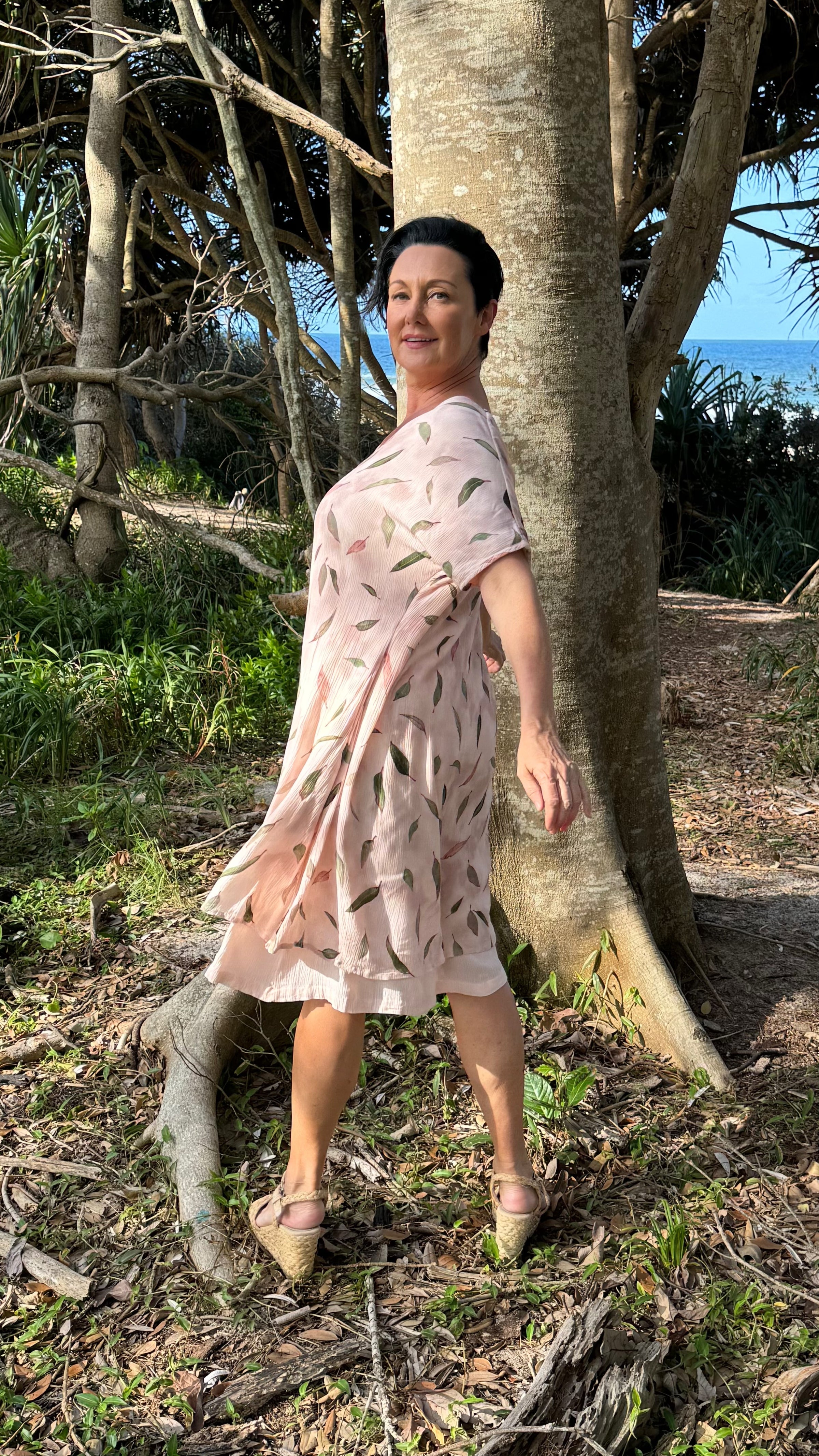 Diana | Penelope Flowy Midi Dress