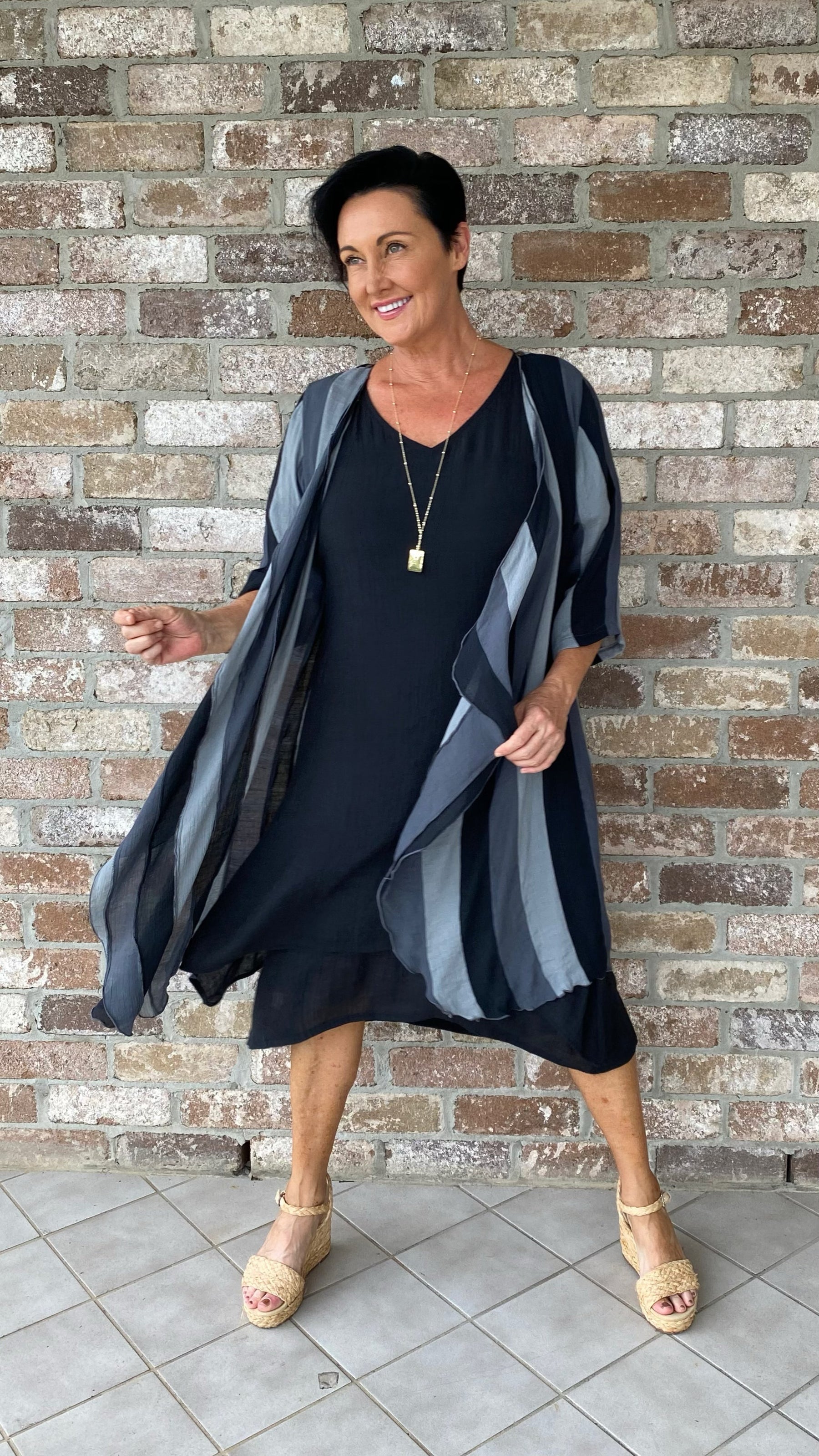 Della | Infinity Jacket Liquorice Stripe