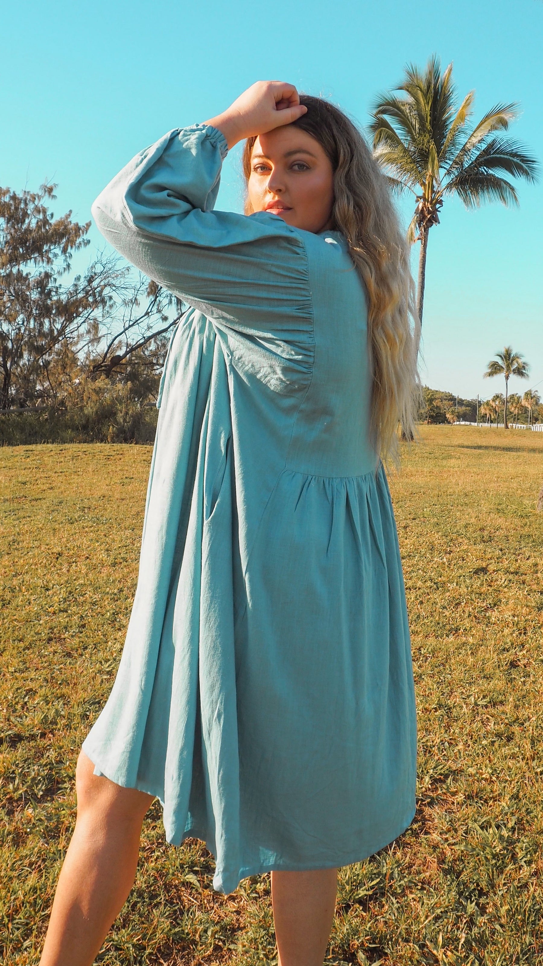 Harriet | Linen Faraway Dress in Sky