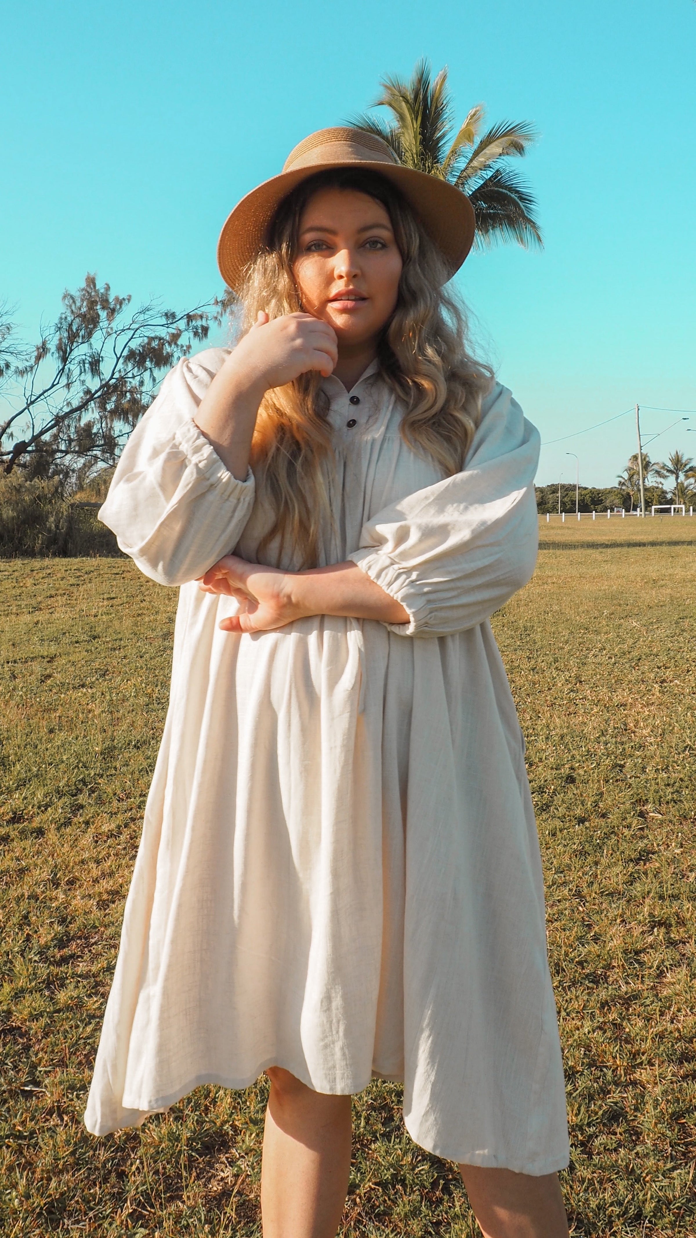Isabella | Linen Faraway Dress in Sand