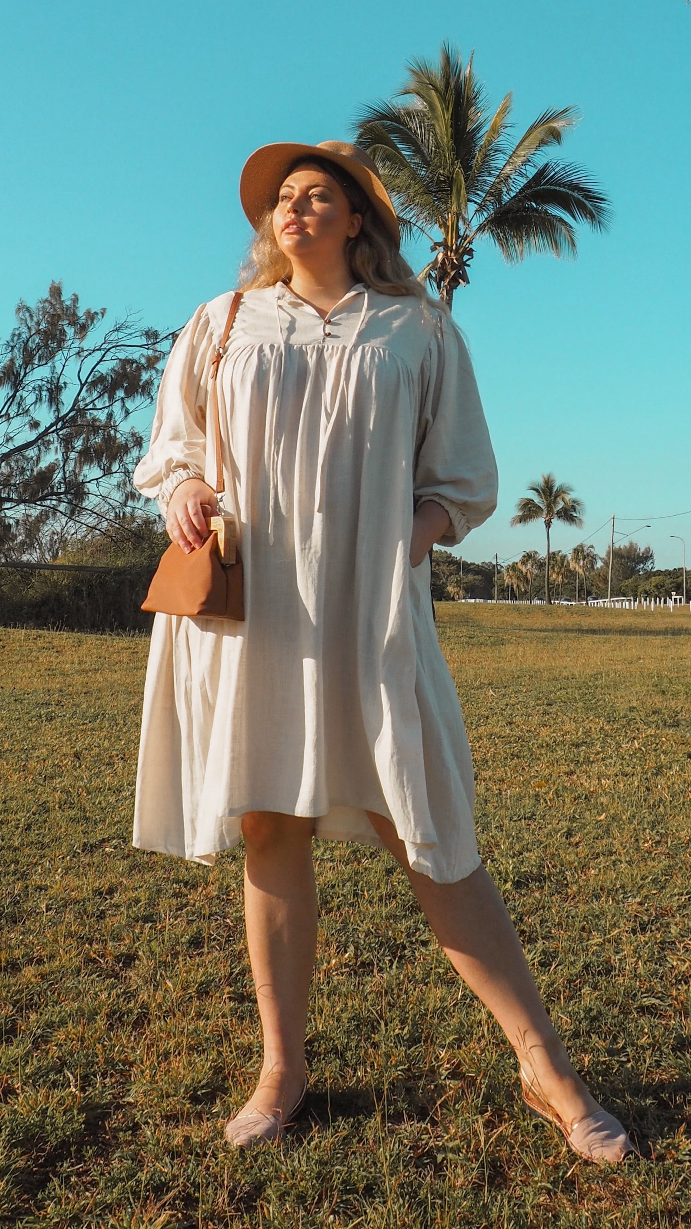 Isabella | Linen Faraway Dress in Sand