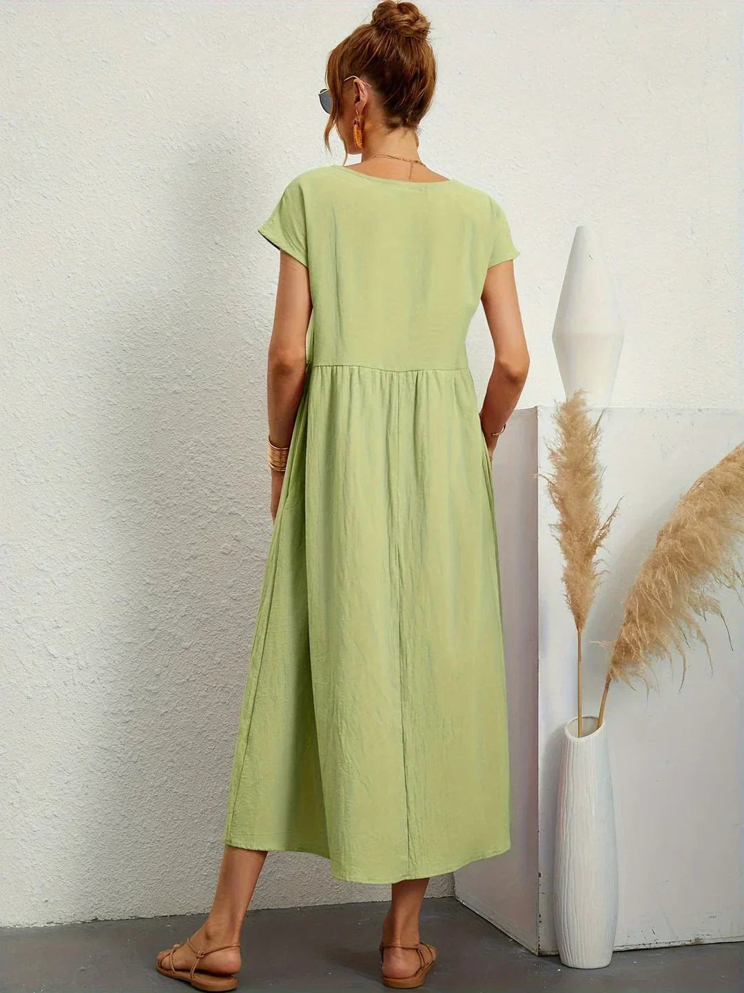 Gabrielle™ — Elegant Timeless Flowing Midi Dress