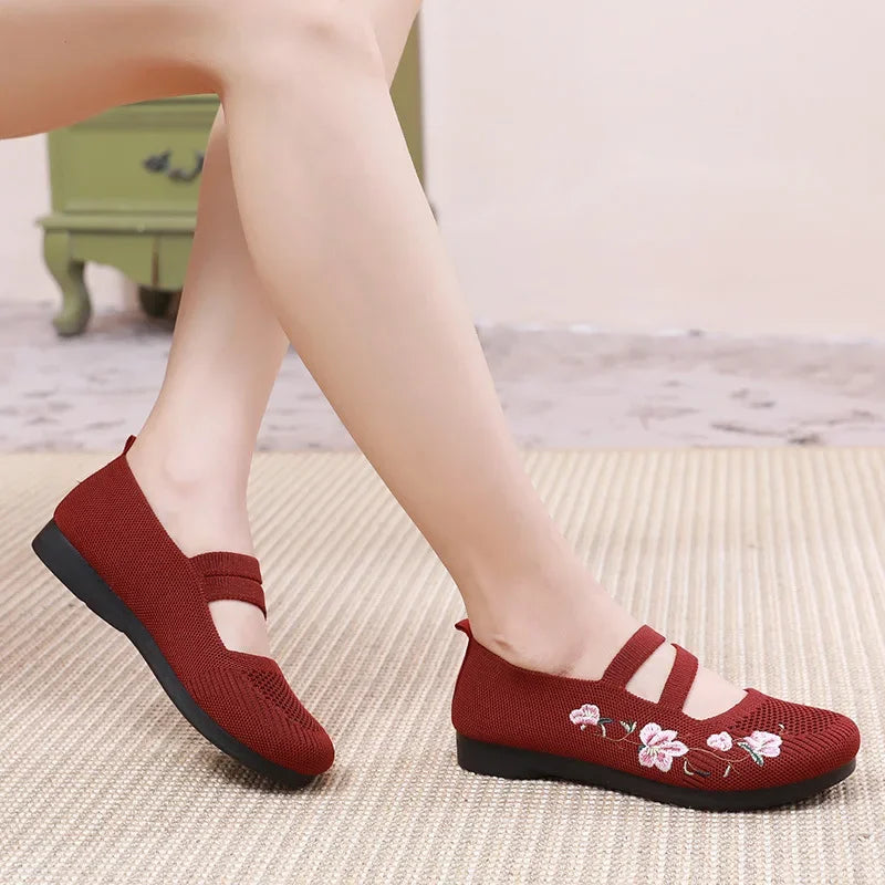 Isabella | Soft Sole Embroidered Flats