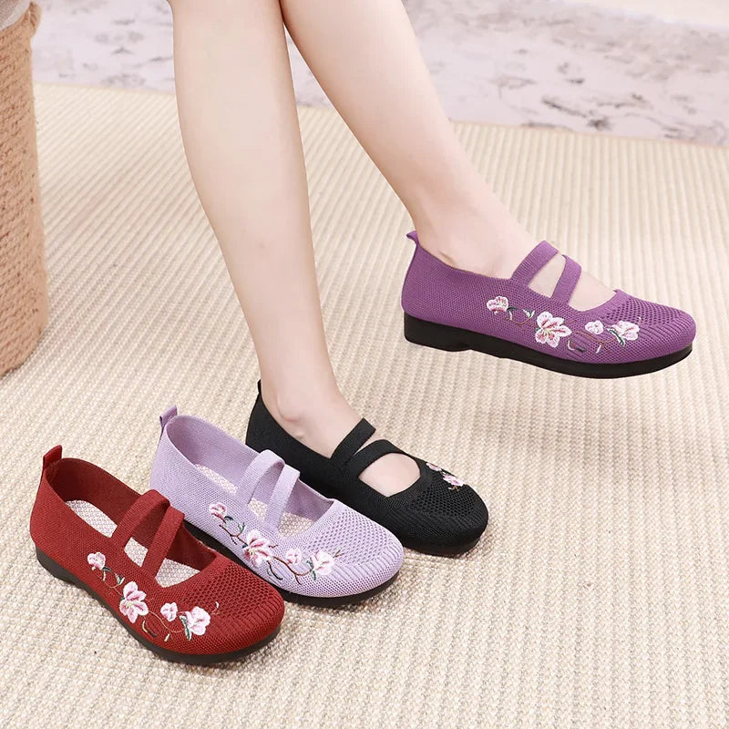 Isabella | Soft Sole Embroidered Flats