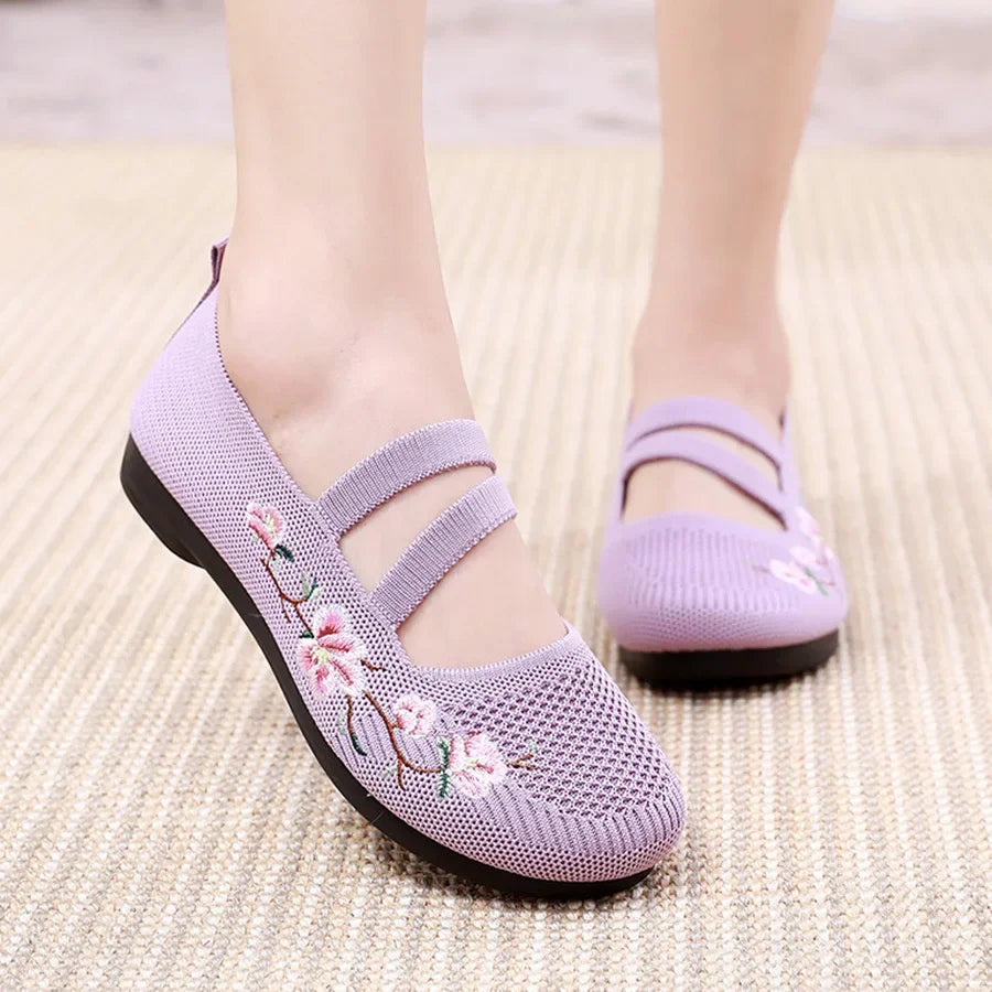 Isabella | Soft Sole Embroidered Flats