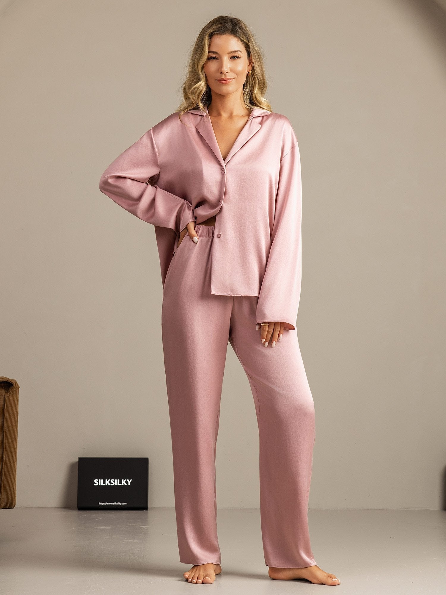 Iris | Dotted Pyjama Set