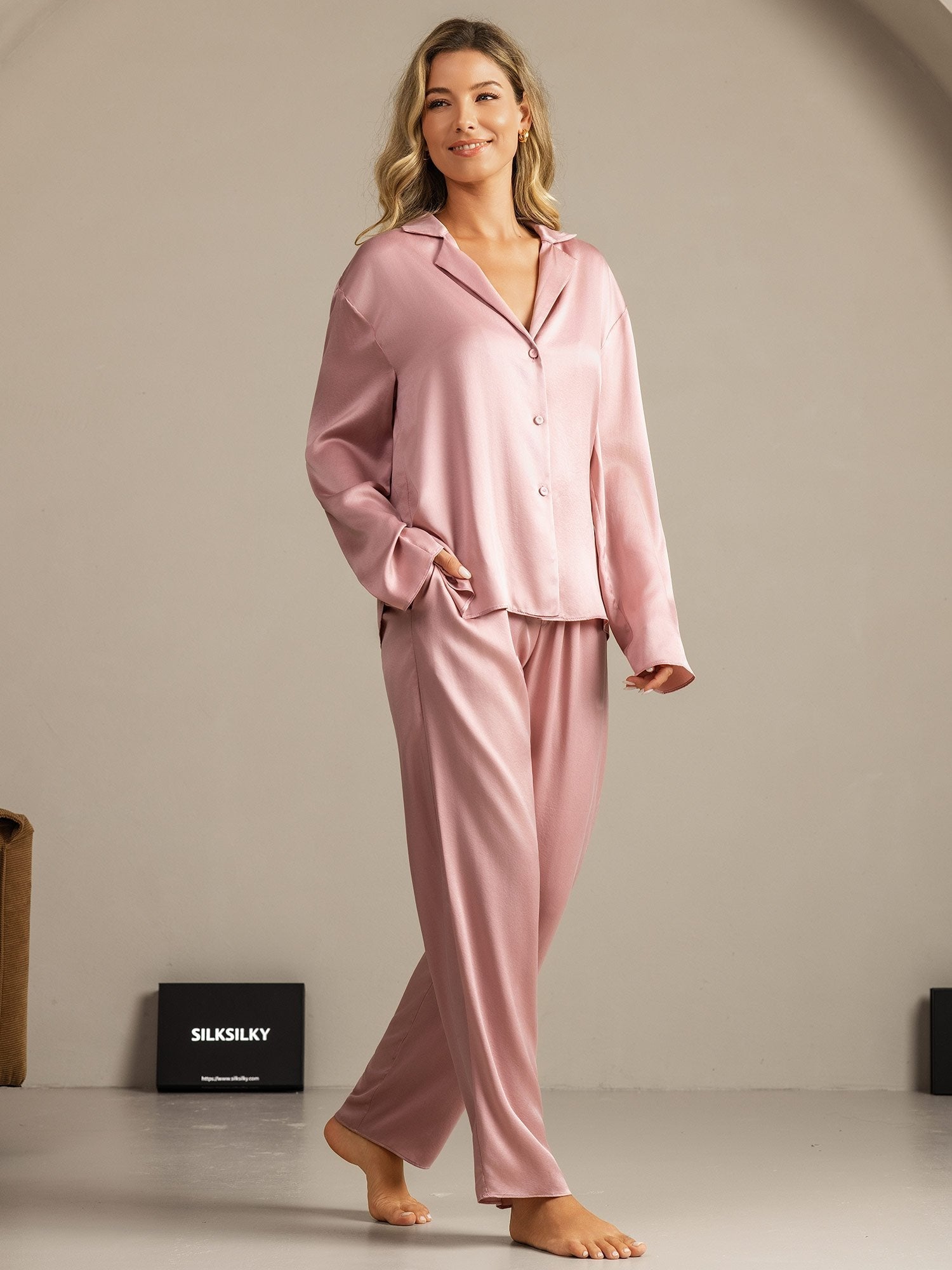 Iris | Dotted Pyjama Set