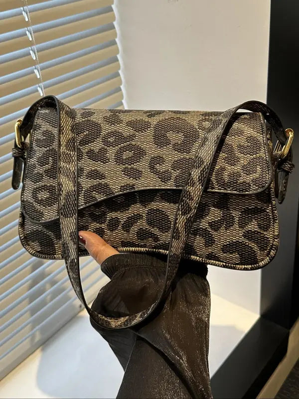 Ghermae | Flip Cover Purse