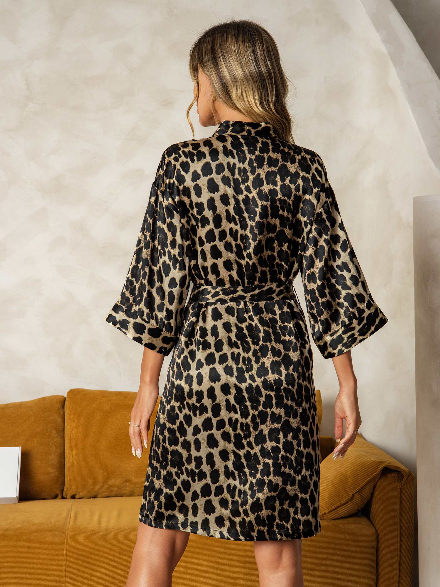 Lucia | Timeless Kimono Robe