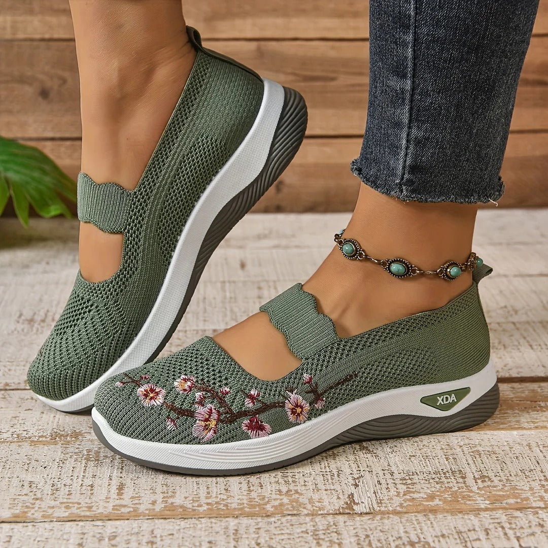 Aurora | Ergonomic Embroidered Flats