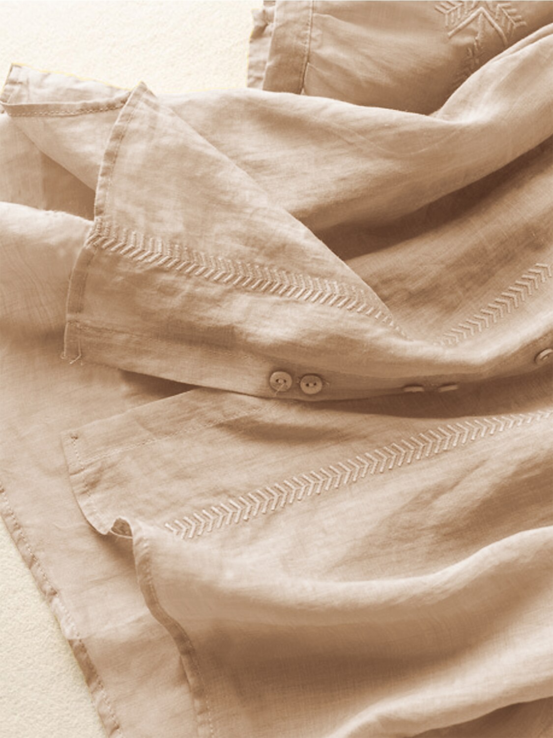 Nova | Embroidered Blouse
