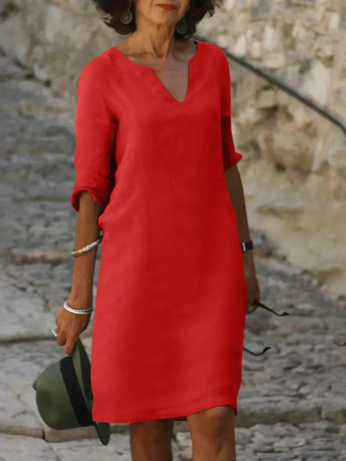 AMELIA | FLATTERING DRESS