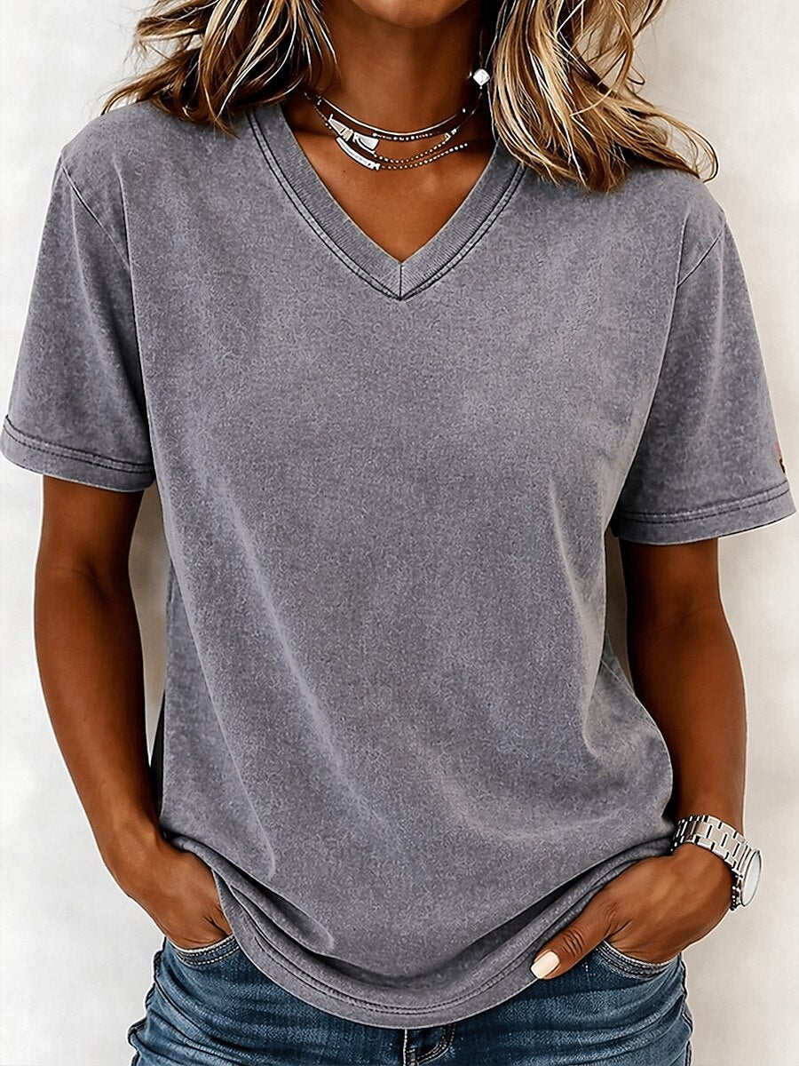 Tilda | V Neck Tee