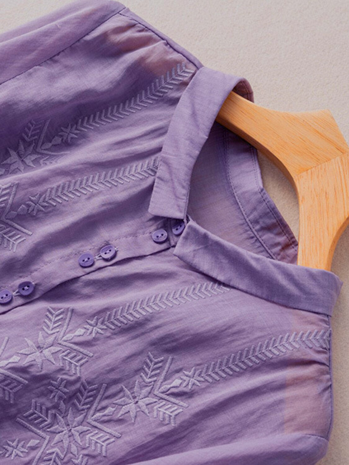 Nova | Embroidered Blouse
